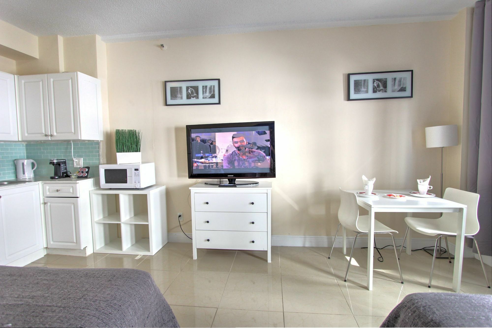 Private Apartments At The Casablanca Μαϊάμι Μπιτς Εξωτερικό φωτογραφία